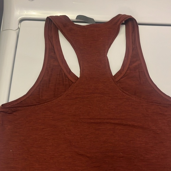 Vuori Tank Top XL - Picture 2 of 6